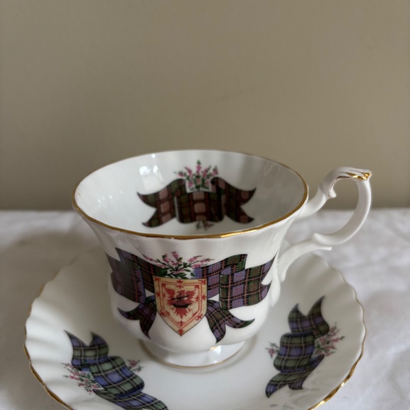 Royal Albert Scottish Tartan Series, MacDonald Cup & Saucer - Picture 6 of 6